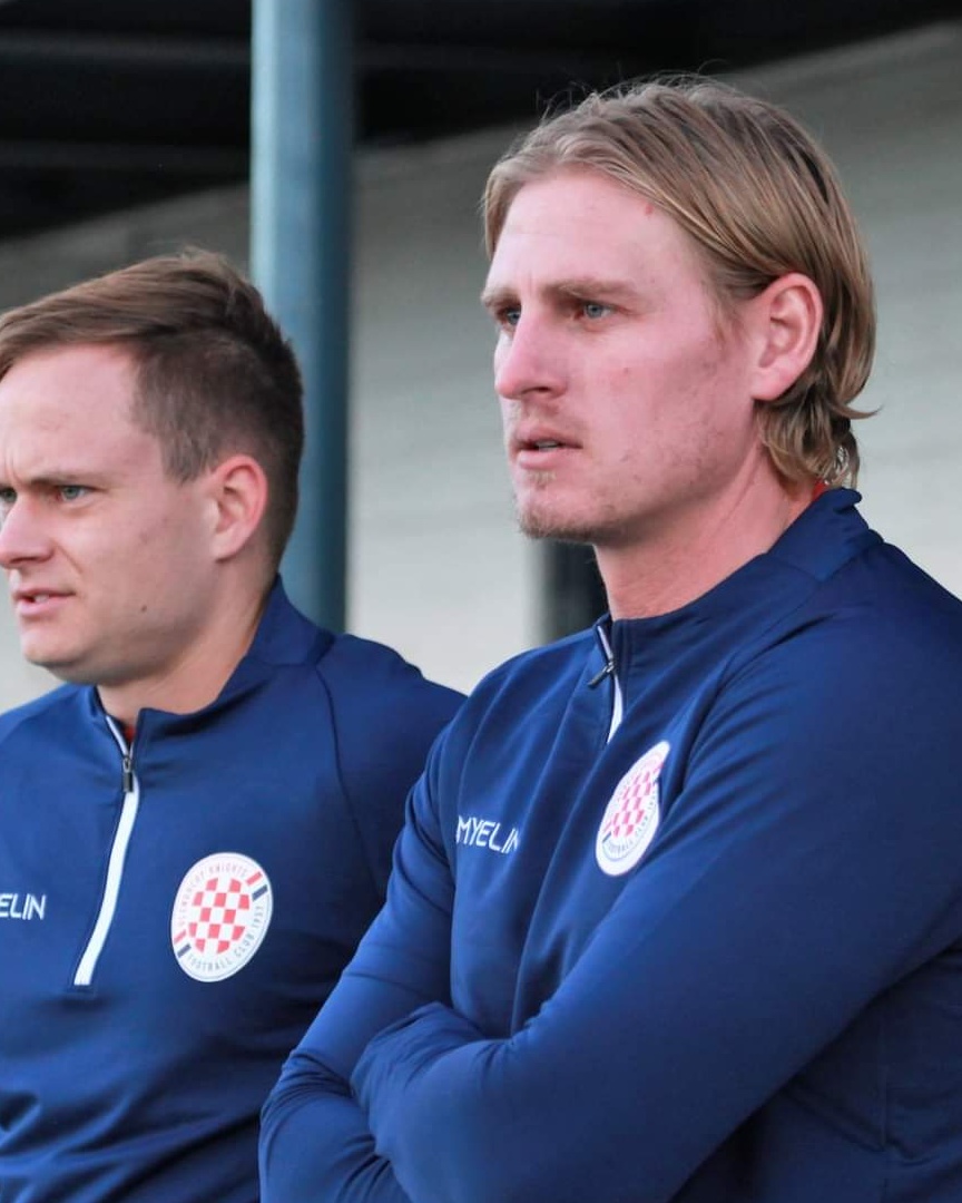 Glenorchy Knights 1/4 Zip Training Top Myelin Athletic